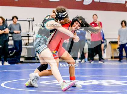 Thumbnail 3 in CIF SDS Division I Championship photogallery.