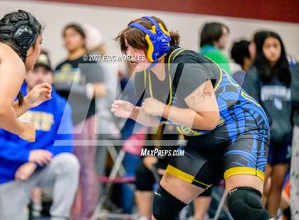 Thumbnail 3 in CIF SDS Division I Championship photogallery.