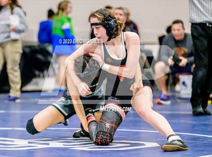 Thumbnail 3 in CIF SDS Division I Championship photogallery.
