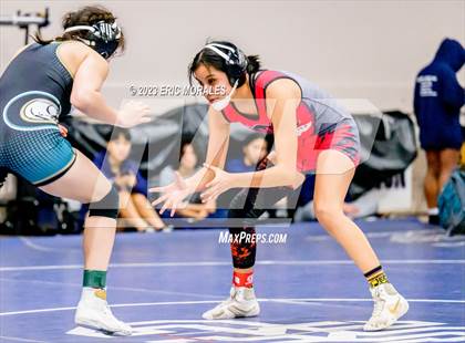 Thumbnail 2 in CIF SDS Division I Championship photogallery.