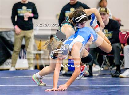 Thumbnail 3 in CIF SDS Division I Championship photogallery.