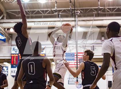 Thumbnail 3 in St. Peter's Prep vs Rutgers Prep (Metro Classic) photogallery.