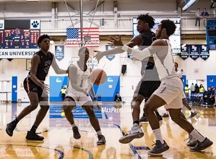 Thumbnail 1 in St. Peter's Prep vs Rutgers Prep (Metro Classic) photogallery.