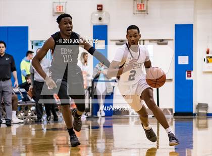 Thumbnail 2 in St. Peter's Prep vs Rutgers Prep (Metro Classic) photogallery.