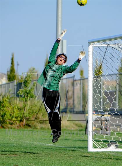 Thumbnail 1 in Mira Loma @ Whitney photogallery.