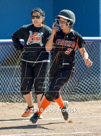 Thumbnail 2 in Taos vs. Hatch Valley (Lady Horsemen Invitational) photogallery.