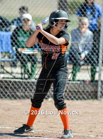Thumbnail 1 in Taos vs. Hatch Valley (Lady Horsemen Invitational) photogallery.