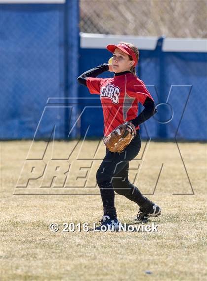Thumbnail 3 in Taos vs. Hatch Valley (Lady Horsemen Invitational) photogallery.