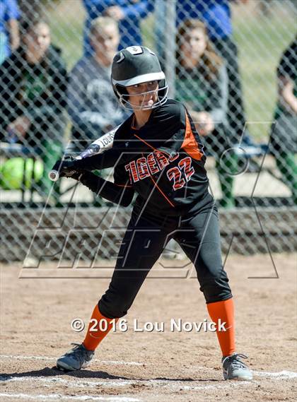 Thumbnail 1 in Taos vs. Hatch Valley (Lady Horsemen Invitational) photogallery.