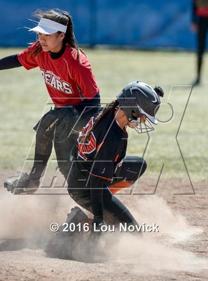 Thumbnail 2 in Taos vs. Hatch Valley (Lady Horsemen Invitational) photogallery.