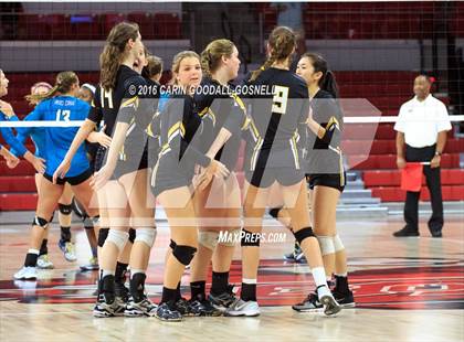 Thumbnail 3 in Cox Mill vs. Chapel Hill (NCHSAA 3A Final) photogallery.