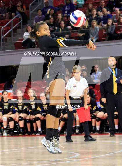 Thumbnail 1 in Cox Mill vs. Chapel Hill (NCHSAA 3A Final) photogallery.