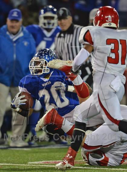 Thumbnail 1 in Riverhead vs. East Islip (Section 11 Division 2 Final) photogallery.