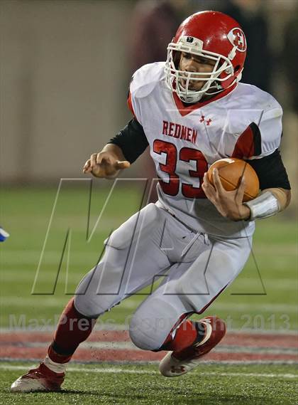 Thumbnail 2 in Riverhead vs. East Islip (Section 11 Division 2 Final) photogallery.