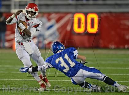 Thumbnail 1 in Riverhead vs. East Islip (Section 11 Division 2 Final) photogallery.