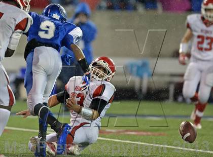 Thumbnail 1 in Riverhead vs. East Islip (Section 11 Division 2 Final) photogallery.