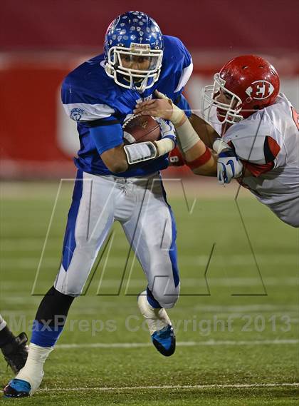 Thumbnail 1 in Riverhead vs. East Islip (Section 11 Division 2 Final) photogallery.