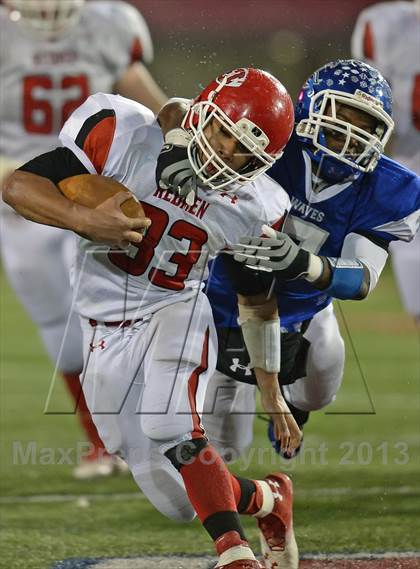 Thumbnail 3 in Riverhead vs. East Islip (Section 11 Division 2 Final) photogallery.