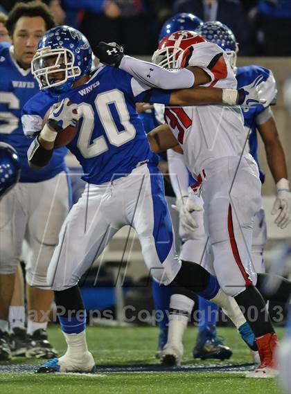 Thumbnail 1 in Riverhead vs. East Islip (Section 11 Division 2 Final) photogallery.