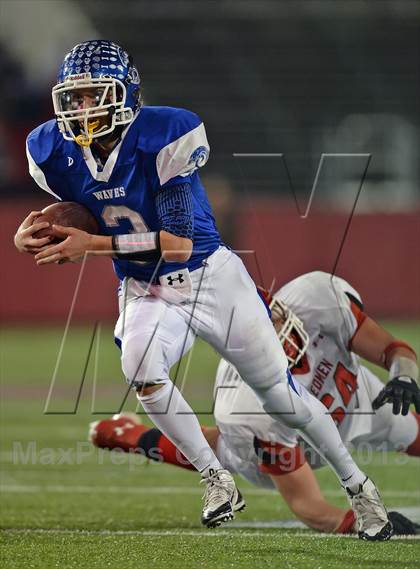 Thumbnail 2 in Riverhead vs. East Islip (Section 11 Division 2 Final) photogallery.
