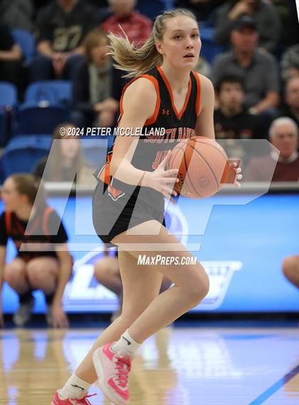 Thumbnail 3 in South Hadley vs. Tyngsborough (MIAA Division 4 Final Four) photogallery.