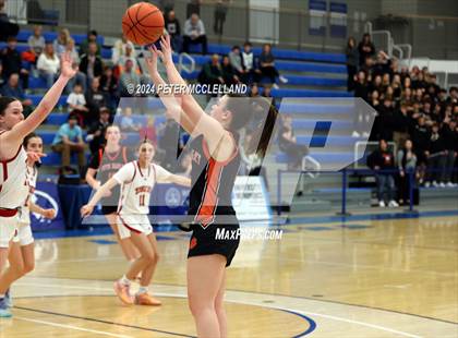 Thumbnail 3 in South Hadley vs. Tyngsborough (MIAA Division 4 Final Four) photogallery.