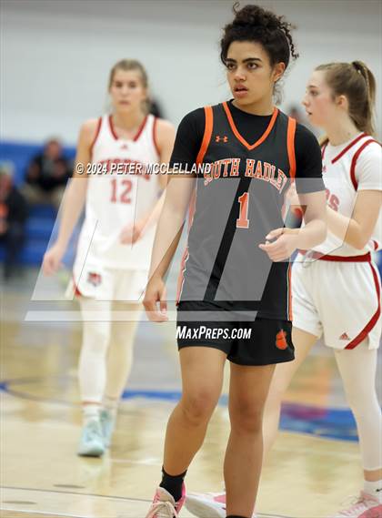Thumbnail 2 in South Hadley vs. Tyngsborough (MIAA Division 4 Final Four) photogallery.