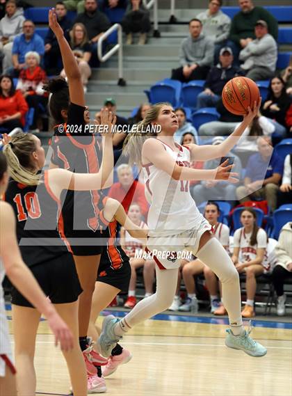 Thumbnail 3 in South Hadley vs. Tyngsborough (MIAA Division 4 Final Four) photogallery.