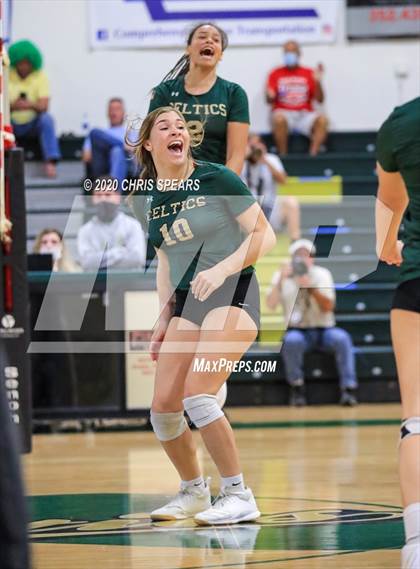 Thumbnail 2 in Trinity Catholic vs. Pensacola Catholic photogallery.