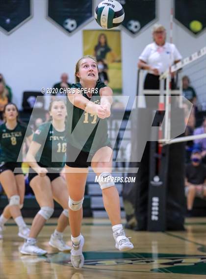 Thumbnail 3 in Trinity Catholic vs. Pensacola Catholic photogallery.