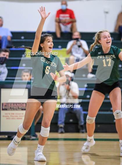 Thumbnail 1 in Trinity Catholic vs. Pensacola Catholic photogallery.
