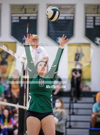 Thumbnail 1 in Trinity Catholic vs. Pensacola Catholic photogallery.