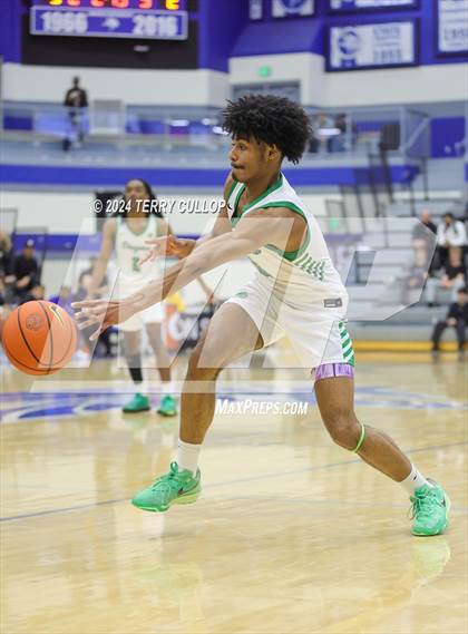 Thumbnail 3 in IMG Academy vs. AZ Compass Pass (5 for the Fight National Hoopfest) photogallery.