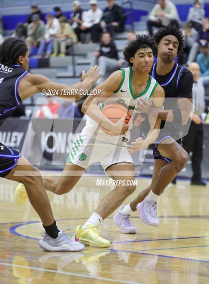 Thumbnail 2 in IMG Academy vs. AZ Compass Pass (5 for the Fight National Hoopfest) photogallery.