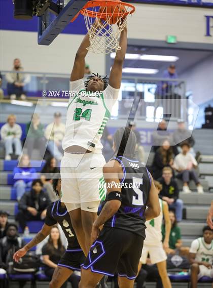 Thumbnail 2 in IMG Academy vs. AZ Compass Pass (5 for the Fight National Hoopfest) photogallery.