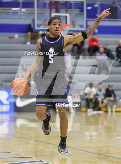 Thumbnail 3 in IMG Academy vs. AZ Compass Pass (5 for the Fight National Hoopfest) photogallery.