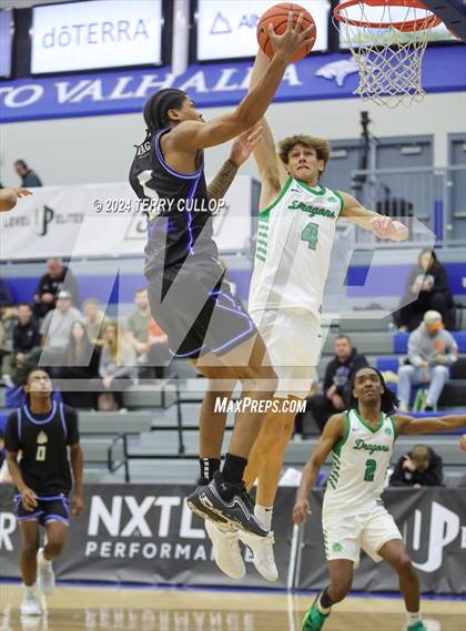Thumbnail 3 in IMG Academy vs. AZ Compass Pass (5 for the Fight National Hoopfest) photogallery.