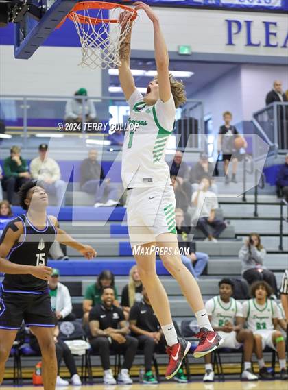 Thumbnail 1 in IMG Academy vs. AZ Compass Pass (5 for the Fight National Hoopfest) photogallery.