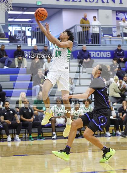 Thumbnail 1 in IMG Academy vs. AZ Compass Pass (5 for the Fight National Hoopfest) photogallery.