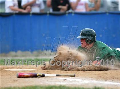 Thumbnail 1 in Campbell County vs. Bishop Brossart (37th District  Final)  photogallery.
