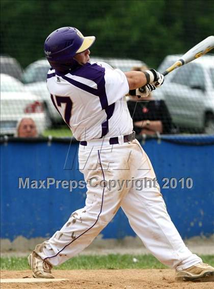 Thumbnail 1 in Campbell County vs. Bishop Brossart (37th District  Final)  photogallery.