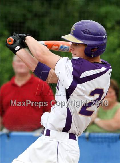 Thumbnail 1 in Campbell County vs. Bishop Brossart (37th District  Final)  photogallery.