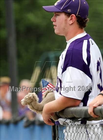 Thumbnail 3 in Campbell County vs. Bishop Brossart (37th District  Final)  photogallery.