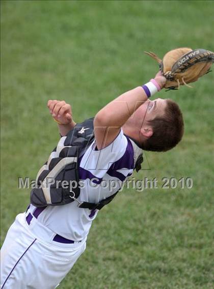 Thumbnail 3 in Campbell County vs. Bishop Brossart (37th District  Final)  photogallery.