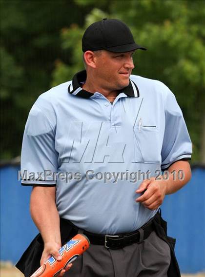 Thumbnail 1 in Campbell County vs. Bishop Brossart (37th District  Final)  photogallery.