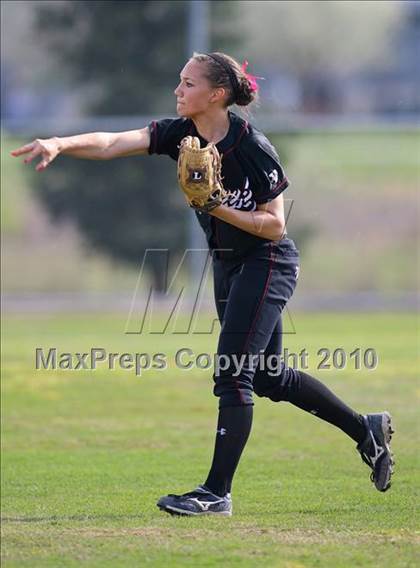 Thumbnail 3 in Granite Bay @ Woodcreek photogallery.