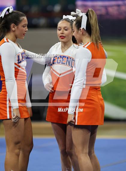 Thumbnail 1 in Legend (CHSAA 5A State Spirit Championships) photogallery.