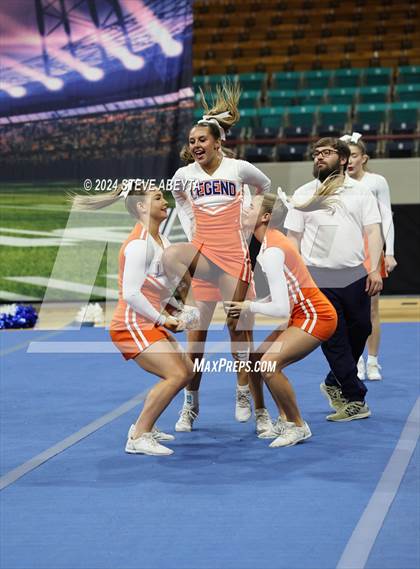 Thumbnail 2 in Legend (CHSAA 5A State Spirit Championships) photogallery.