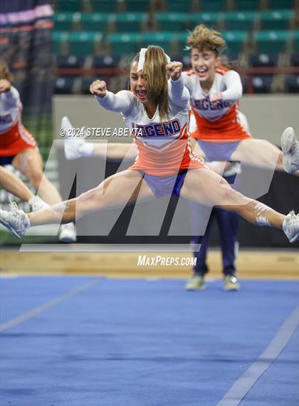 Thumbnail 1 in Legend (CHSAA 5A State Spirit Championships) photogallery.