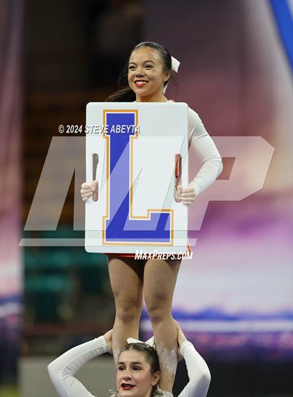 Thumbnail 1 in Legend (CHSAA 5A State Spirit Championships) photogallery.